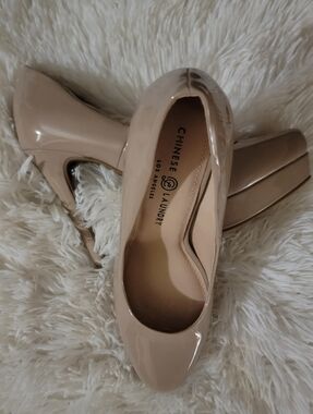 🆕️👠Chinese Laundry Wonder. Patent Leather Stiletto, Beige, Sz 9